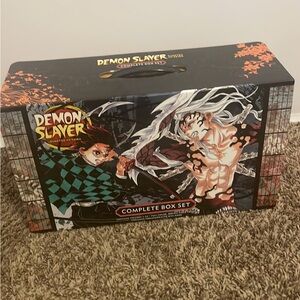 Demon Slayer Complete Box Set